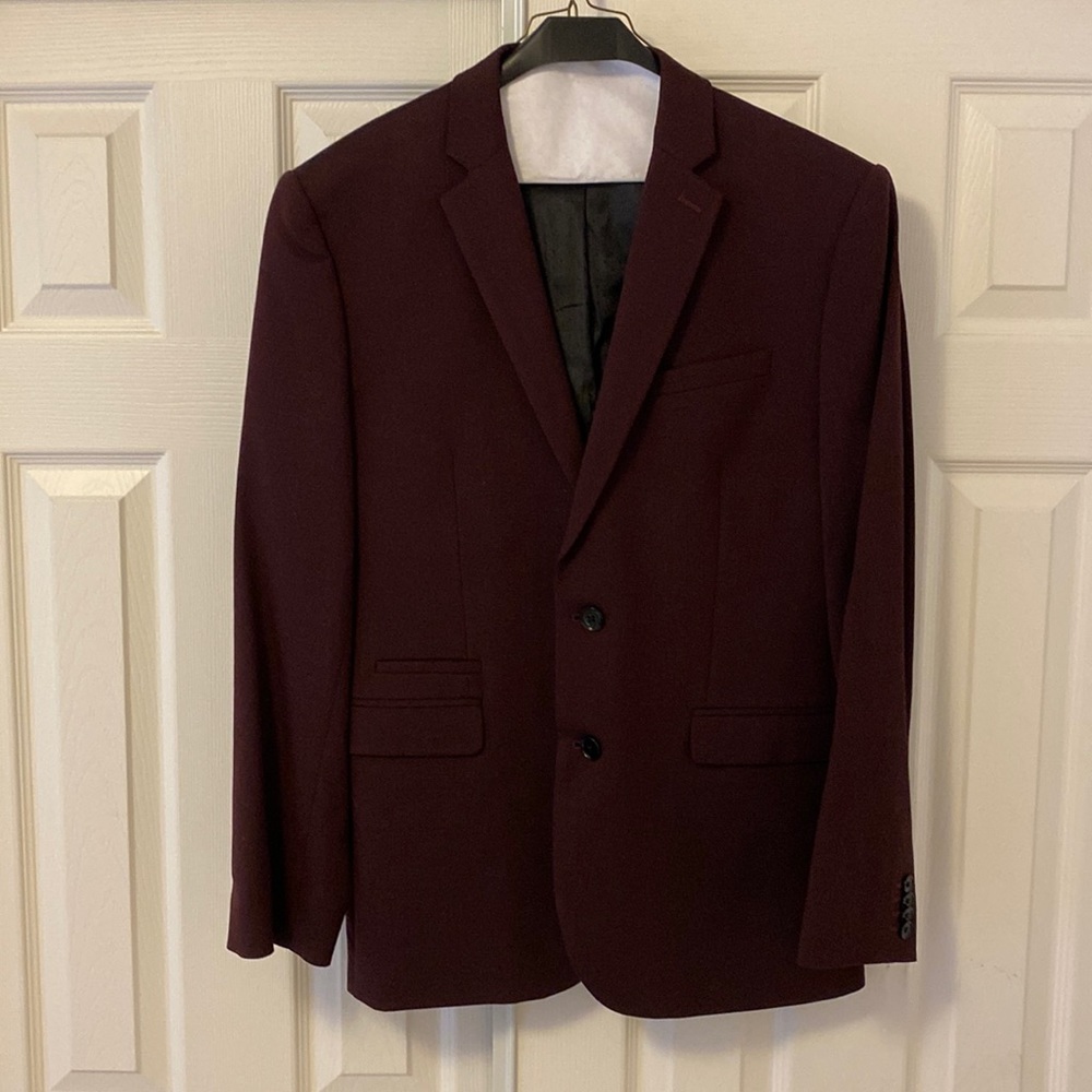 Express Maroon slim fit suit